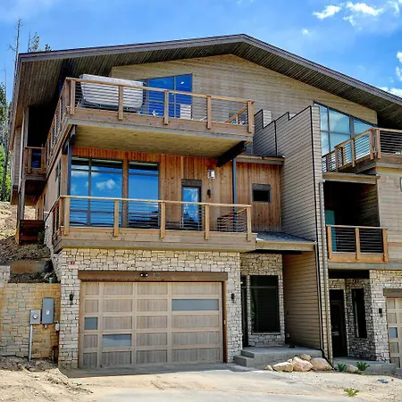 New Luxury Villa #308 Next To Resort With Hot Tub & Great Views - 500 Dollars Of Free Activities & Equipment Rentals Daily